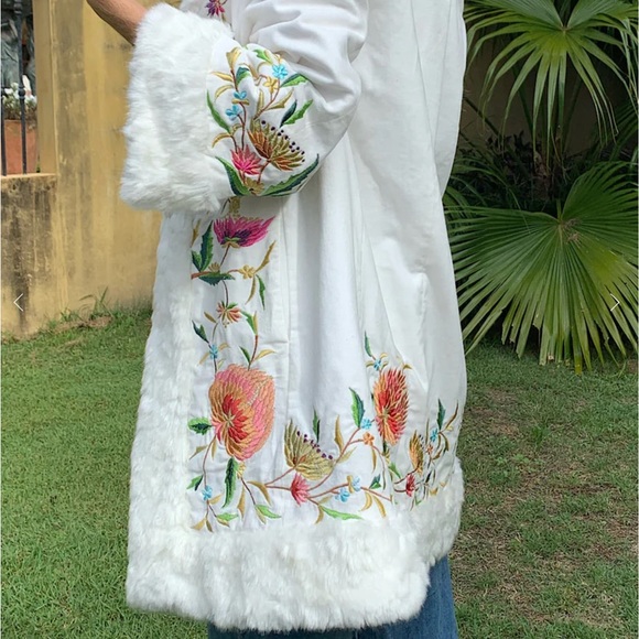 🌼Chasing Unicorns NY Groove Penny Lane Coat - Picture 3 of 14